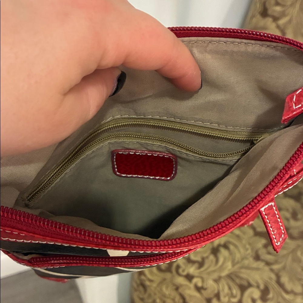 Red and Brown Giraffe Print Crossbody Bag - Picture 14 of 14